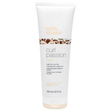 Masca pentru Parul Cret - Milk Shake Curl Passion Mask, 250 ml